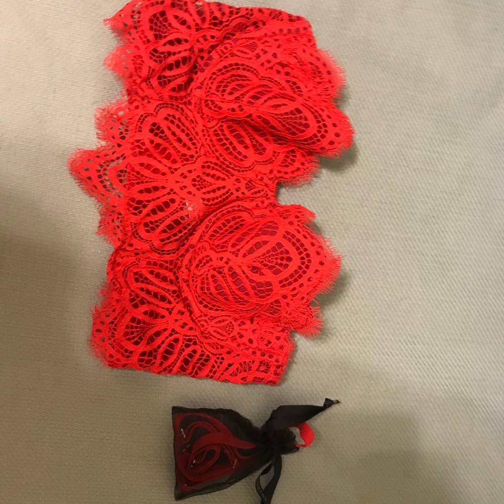 Victoria’s Secret strapless bustier